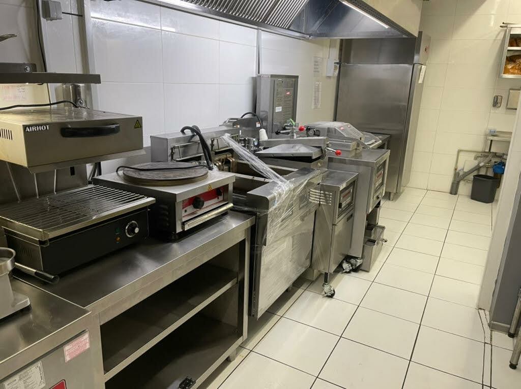 Оренда торговельного приміщення 645 м², Ярослава Мудрого вул.