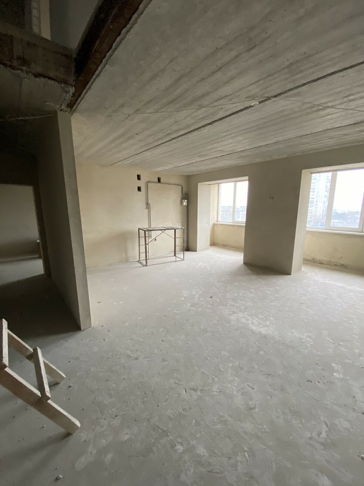 Продаж 4-кімнатної квартири 200 м², 1-го Травня вул., 1Г
