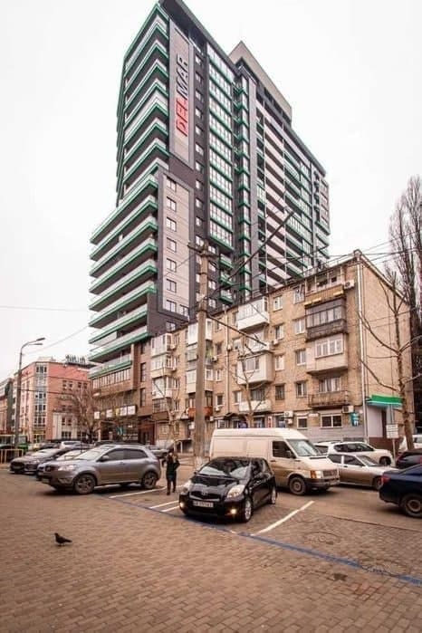 Продаж 2-кімнатної квартири 77 м², Європейська вул.