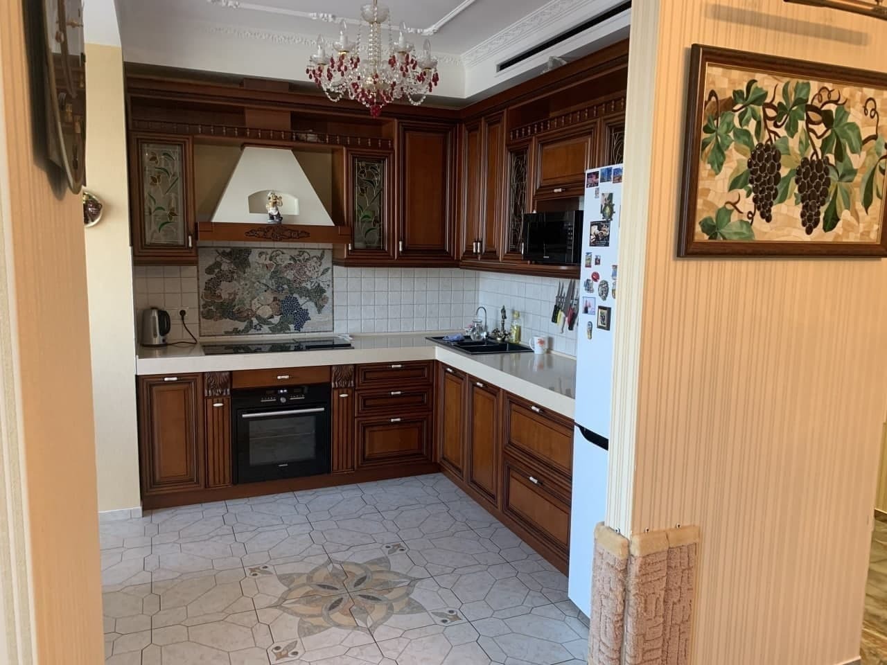 Продаж 4-кімнатної квартири 109 м², Гагаріна просп.