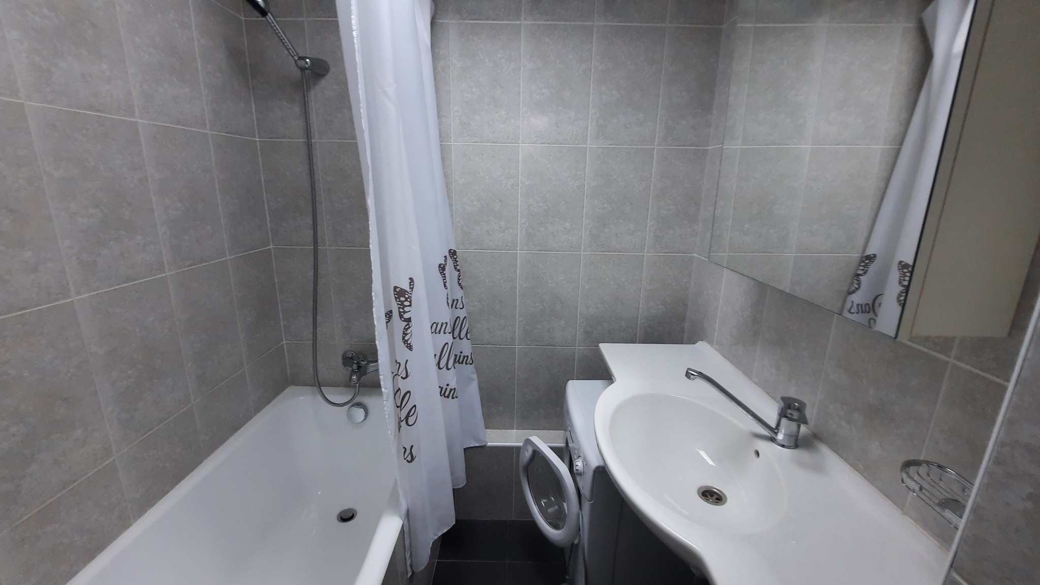Продажа 2-комнатной квартиры 154 м², Зеленая ул., 28