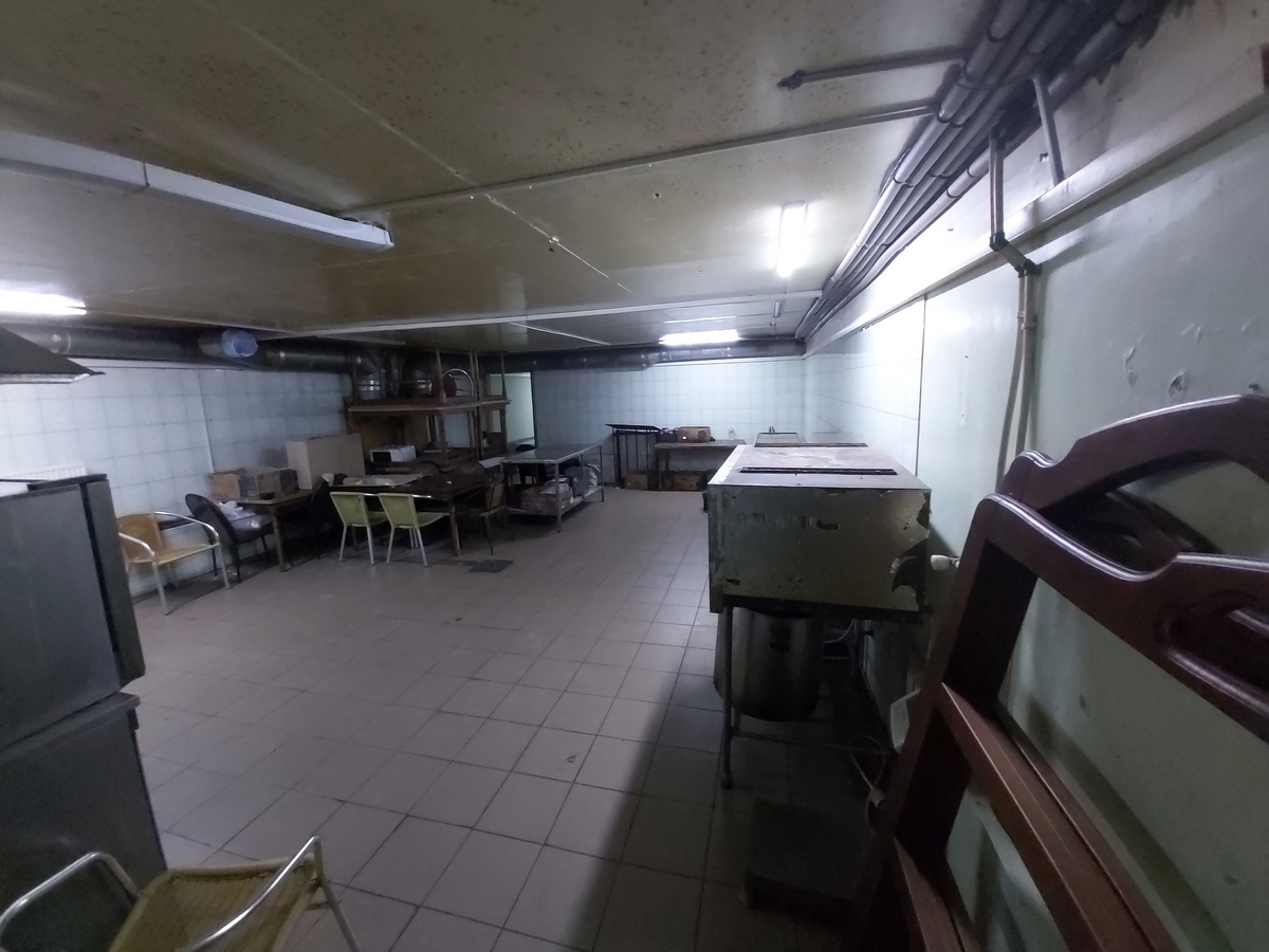 Аренда помещения свободного назначения 563 м², Динамовская ул.