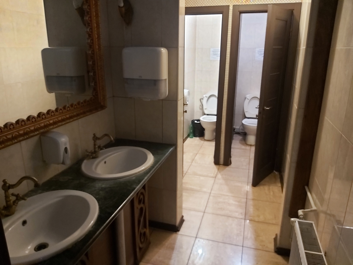 Аренда помещения свободного назначения 563 м², Динамовская ул.
