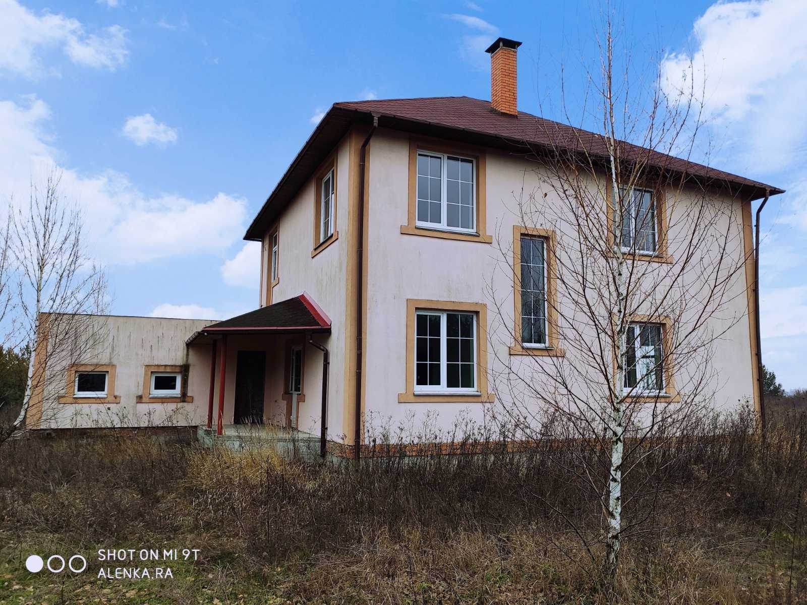 Продажа коттеджа 200 м²