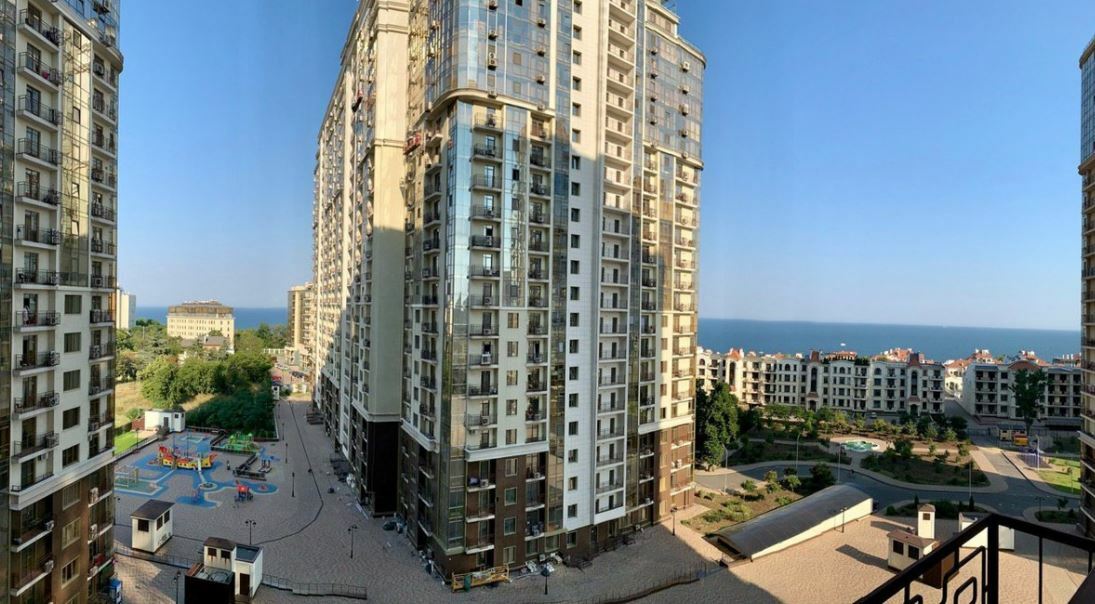 Продажа 2-комнатной квартиры 76 м², Французский бул., 60Б