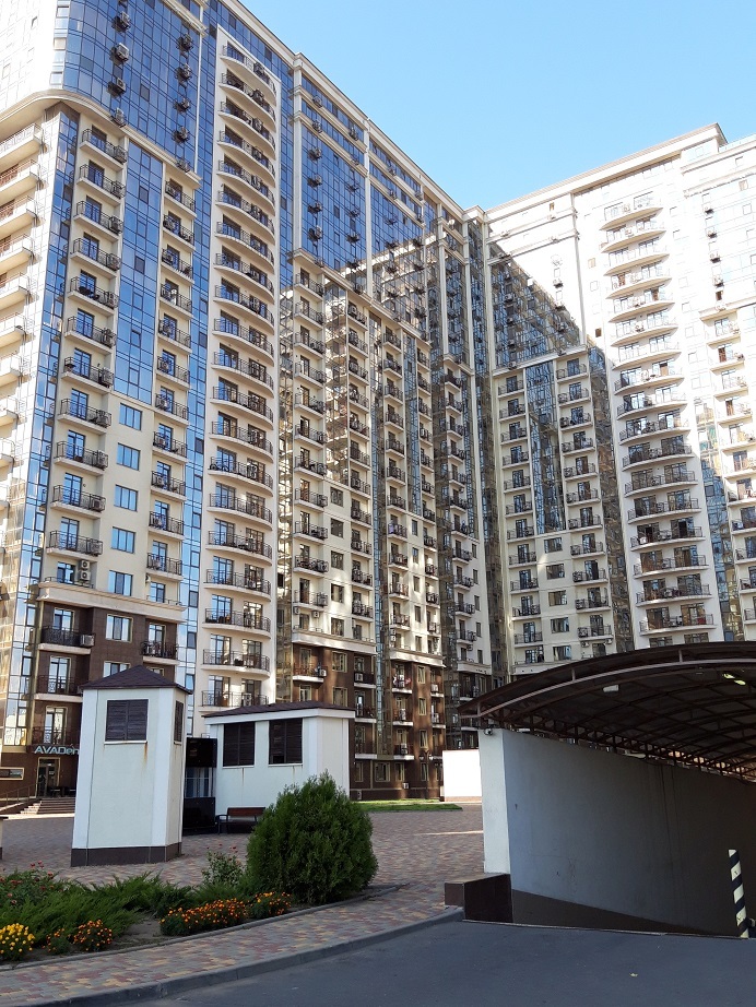 Продажа 2-комнатной квартиры 76 м², Французский бул., 60Б