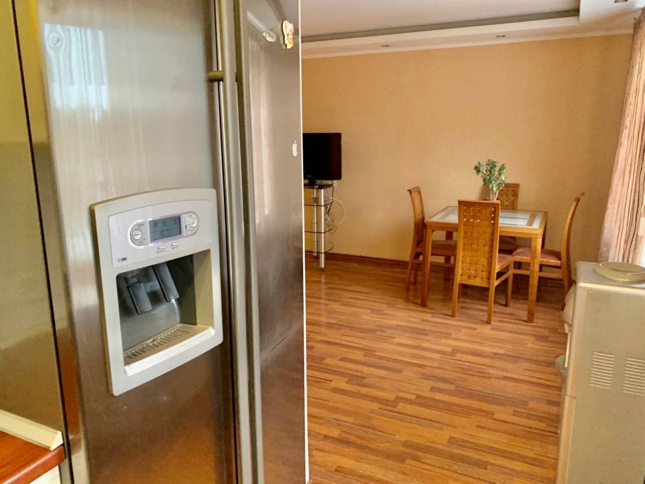 Продаж 3-кімнатної квартири 72 м², Наукова (Соборний) вул.