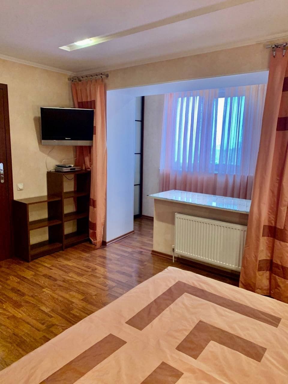 Продаж 3-кімнатної квартири 72 м², Наукова (Соборний) вул.