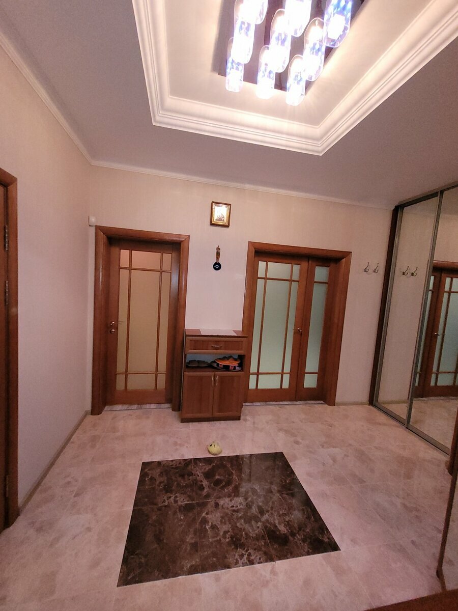 Продажа 2-комнатной квартиры 94 м², Белорусская ул., 3