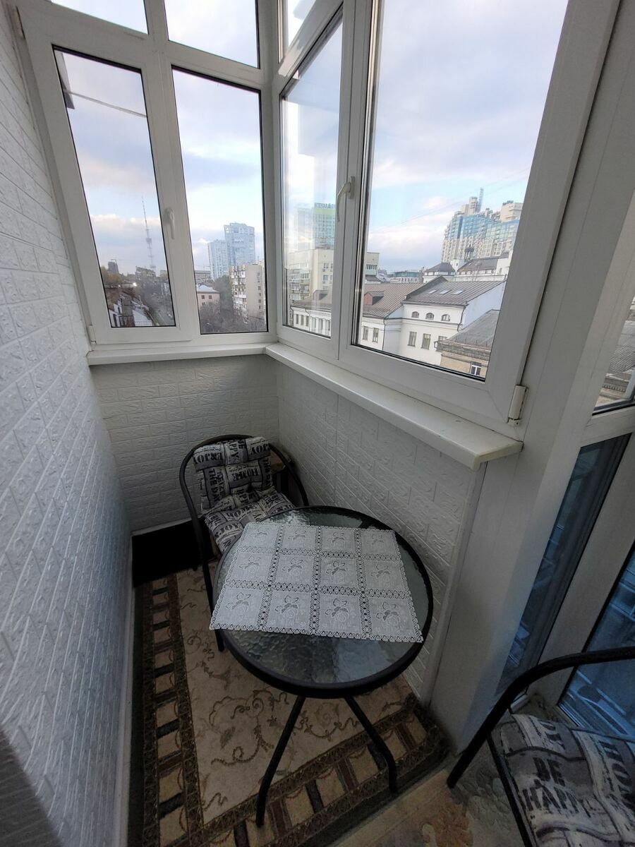 Продажа 2-комнатной квартиры 94 м², Белорусская ул., 3