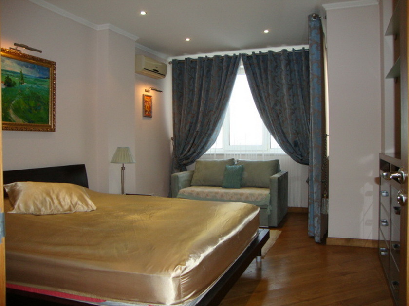 Продажа 2-комнатной квартиры 85 м², Юрия Шумского ул., 1А