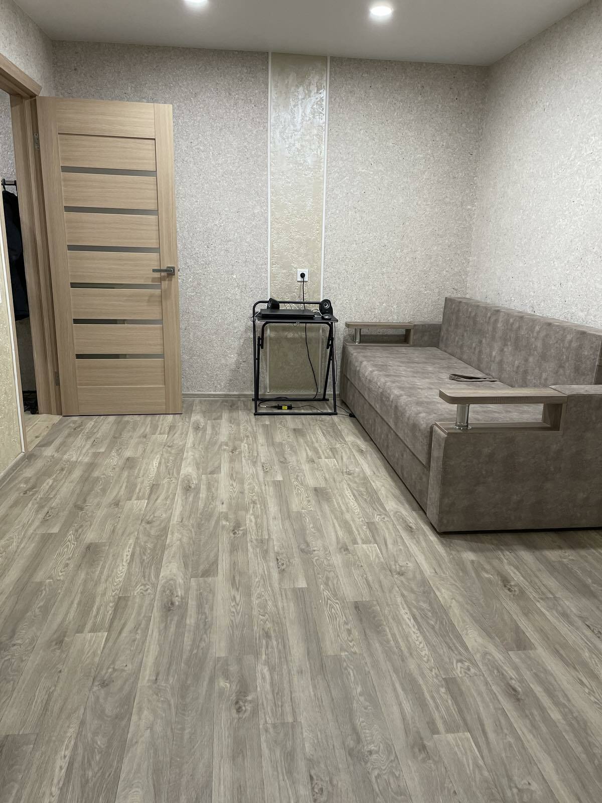 Продаж 1-кімнатної квартири 33 м², Пермська вул.