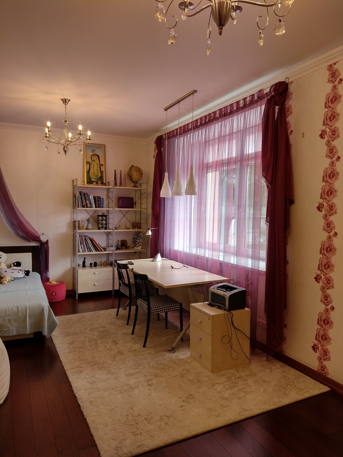 Продаж 4-кімнатної квартири 199 м², Дмитрівська вул., 76