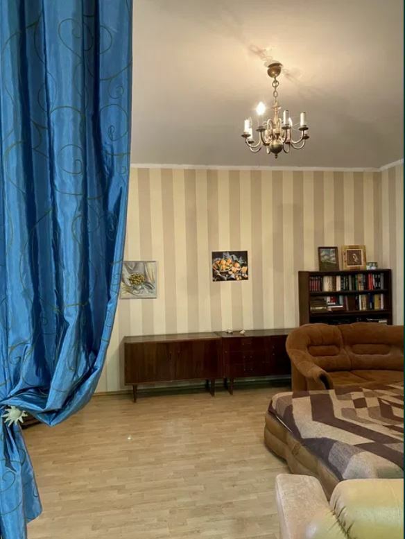 Продажа 3-комнатной квартиры 139 м², Педагогический пер., 3/3