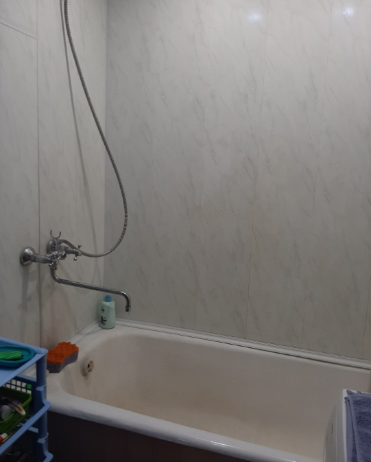 Продаж 5-кімнатної квартири 96 м², Усенко вул., 15