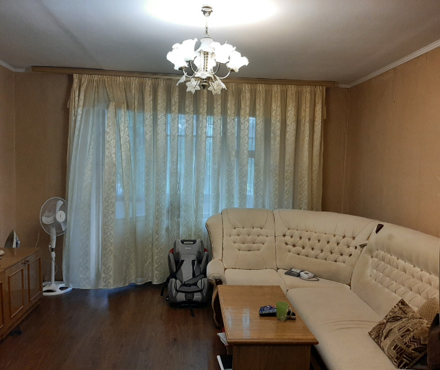 Продаж 5-кімнатної квартири 96 м², Усенко вул., 15