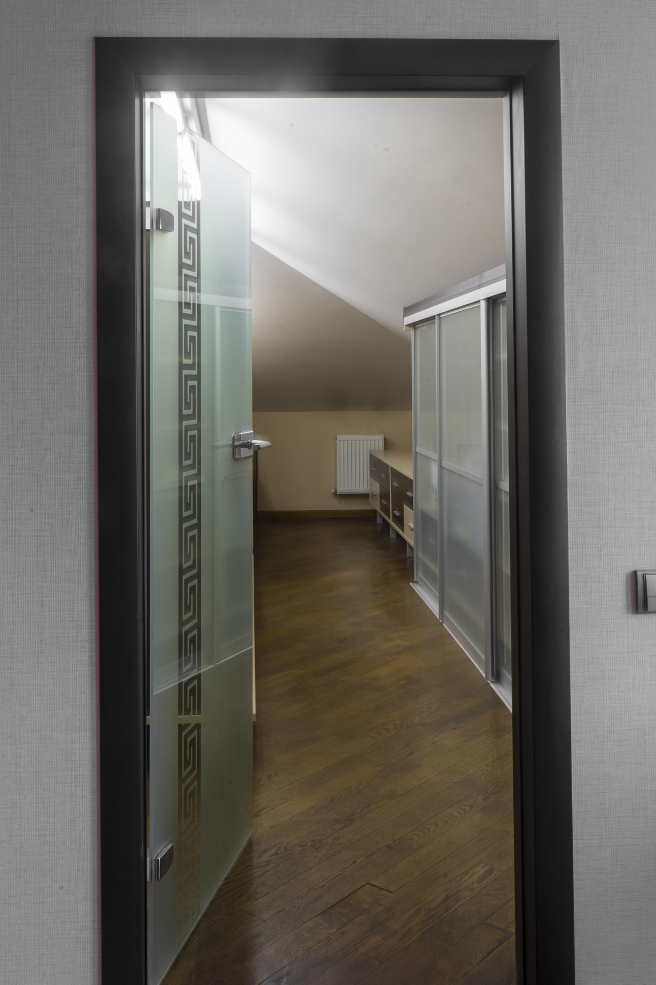Аренда 4-комнатной квартиры 320 м², Дерибасовская ул., 17