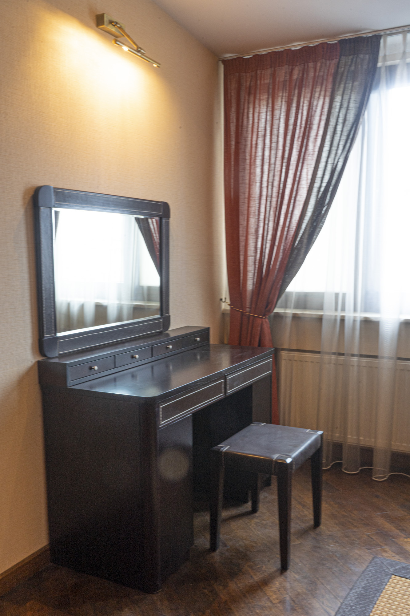 Аренда 4-комнатной квартиры 320 м², Дерибасовская ул., 17