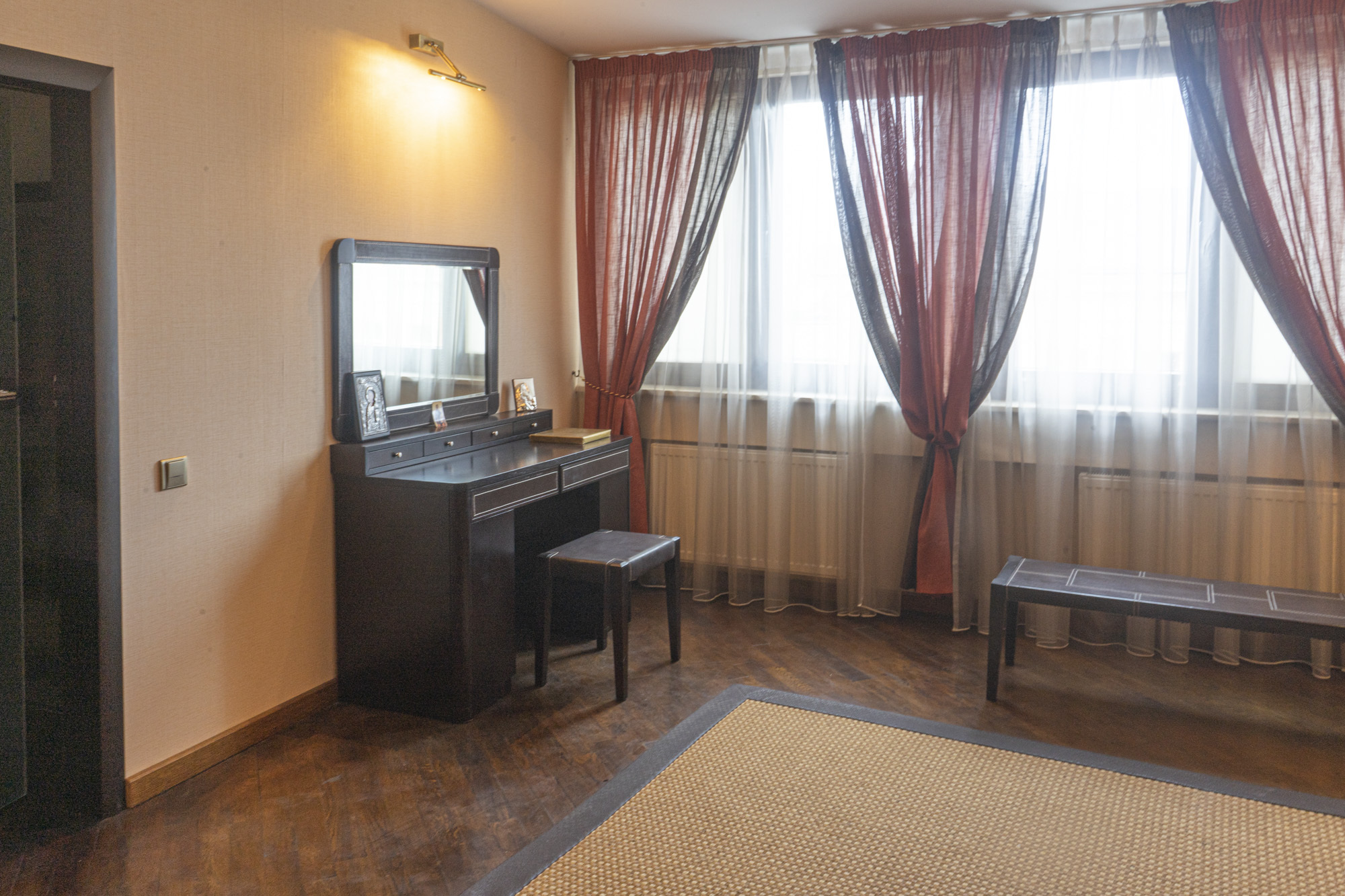 Аренда 4-комнатной квартиры 320 м², Дерибасовская ул., 17