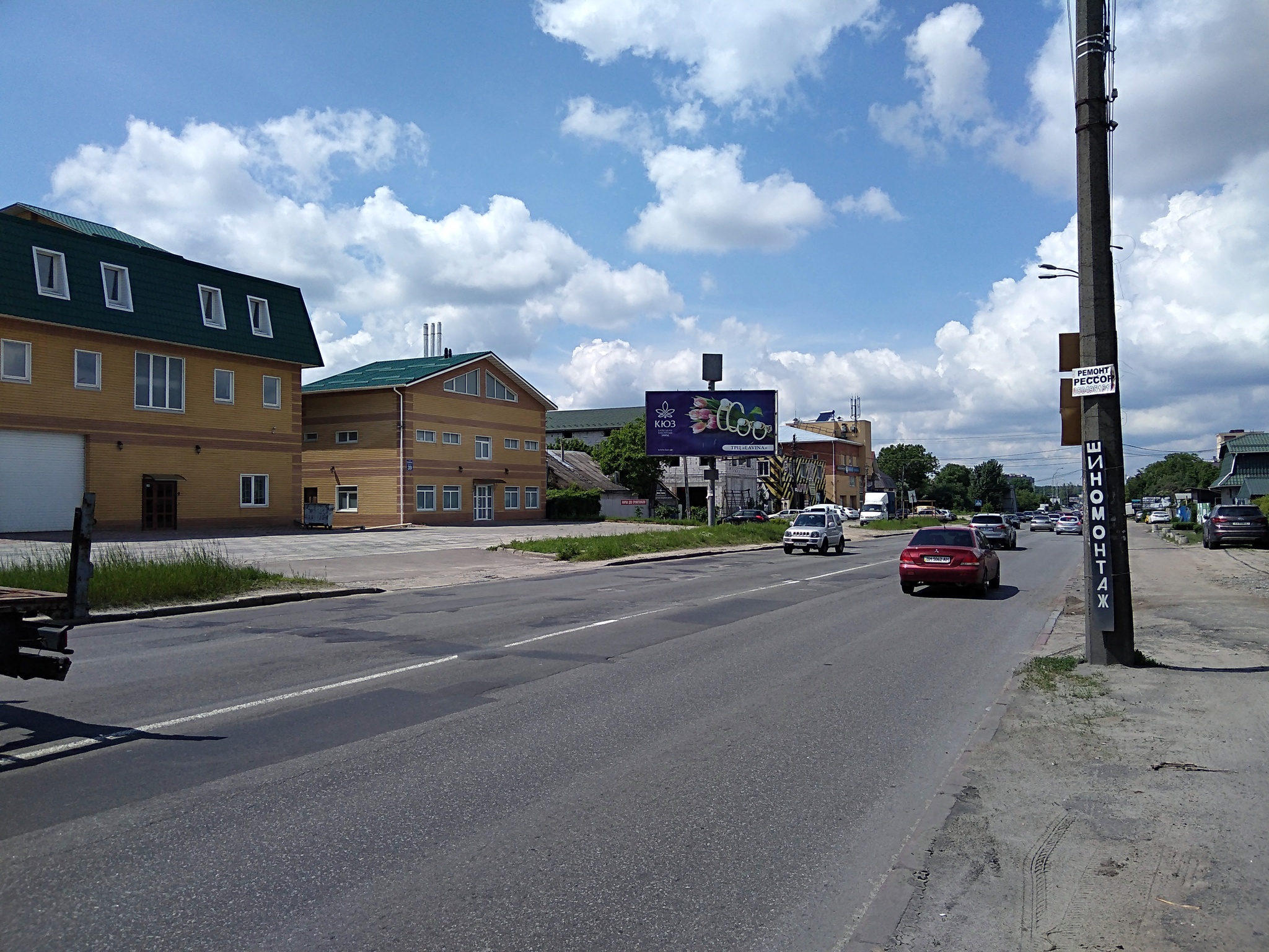Продажа участка под индивидуальное жилое строительство 10 соток, Синеозерная ул., фасад с видом на лес ; 6,5 сот. +4 сотки !