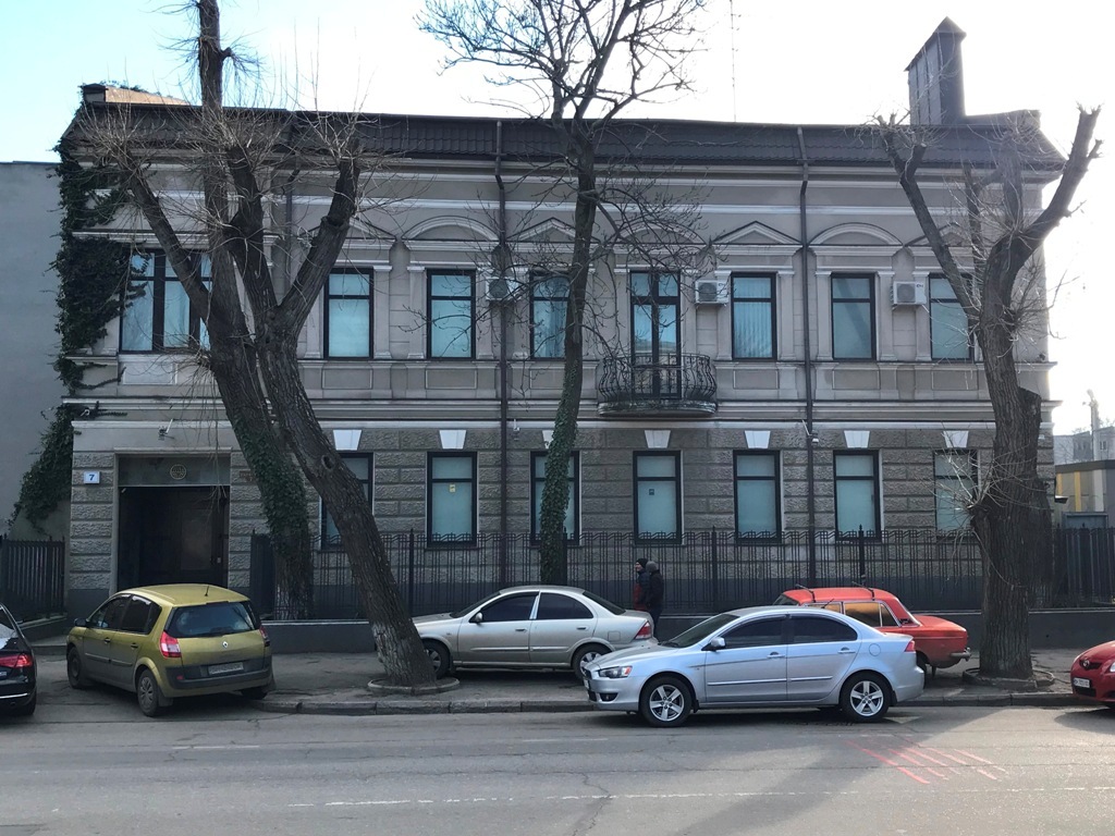 Продажа отдельно стоящего здания 1200 м², Гагарина просп.