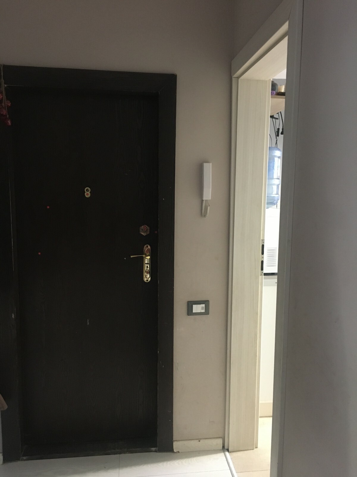 Продажа 3-комнатной квартиры 66 м², 40-летия Обороны Одессы ул., 8