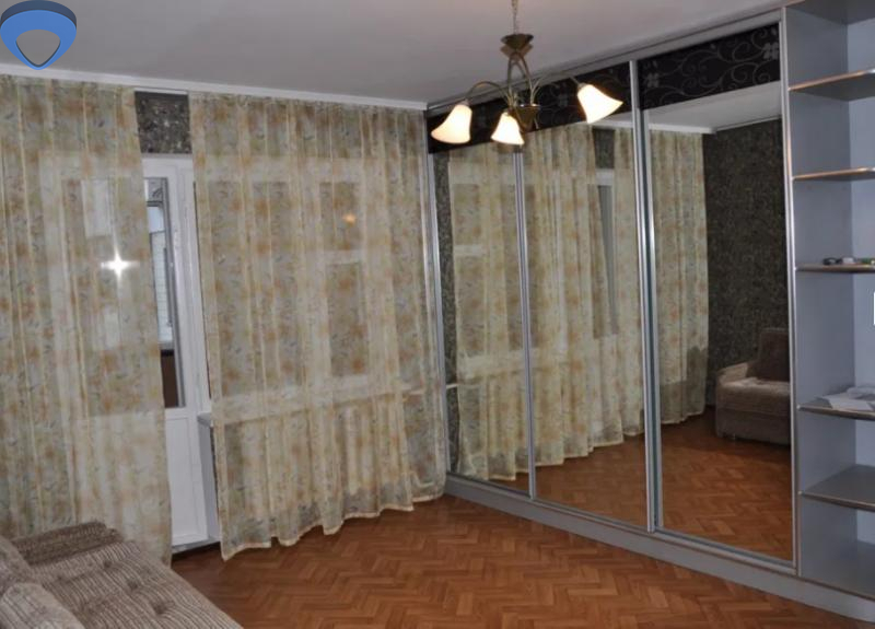 Продаж 1-кімнатної квартири 43 м², Академіка Корольова вул.