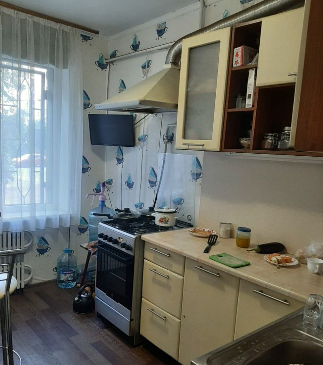 Продаж 5-кімнатної квартири 94 м², Донецьке шосе