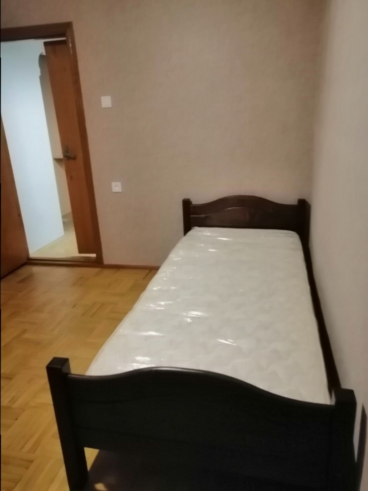 Продажа 3-комнатной квартиры 58 м², Маршала Малиновского ул., 54