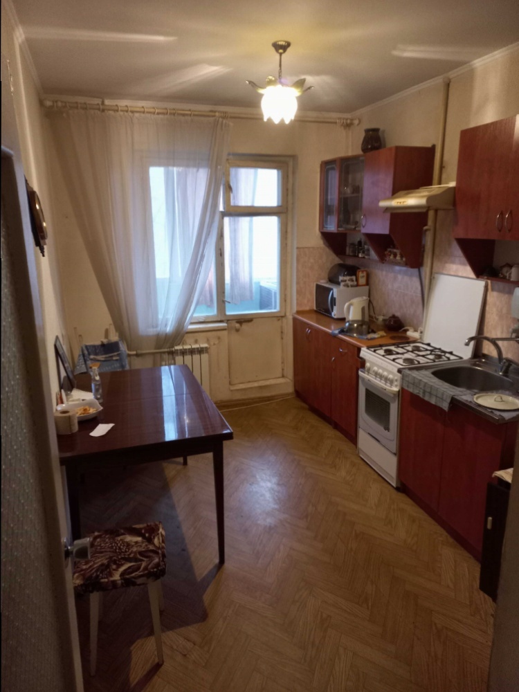 Продажа 3-комнатной квартиры 64 м², Маршала Малиновского ул., 8