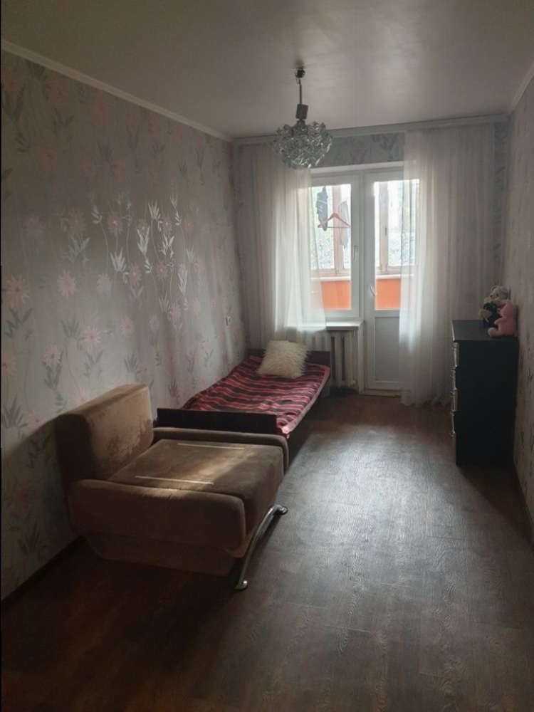 Продаж 3-кімнатної квартири 64 м², Маршала Малиновського вул., 36