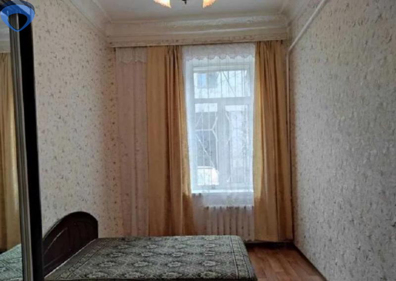 Продажа 3-комнатной квартиры 57 м², Екатерининская ул.