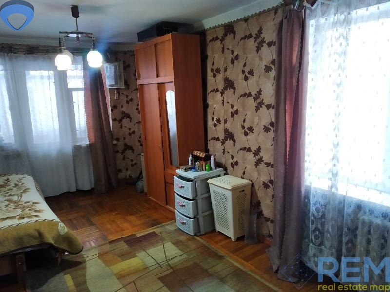 Продажа 2-комнатной квартиры 43 м², Петрова Генерала ул.