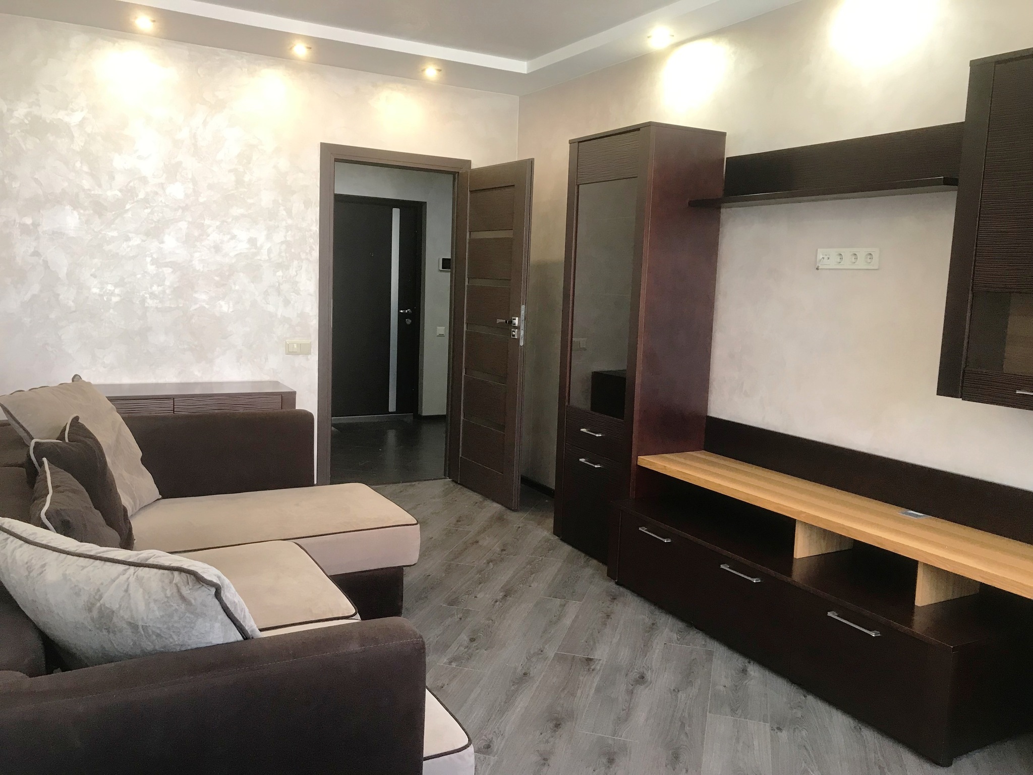 Продажа 2-комнатной квартиры 62 м², Большая Китаевская ул., 59