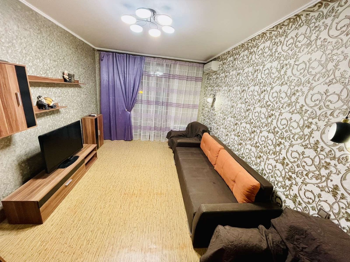 Продаж 2-кімнатної квартири 46 м², Гвардійців-Широнінців вул., 73