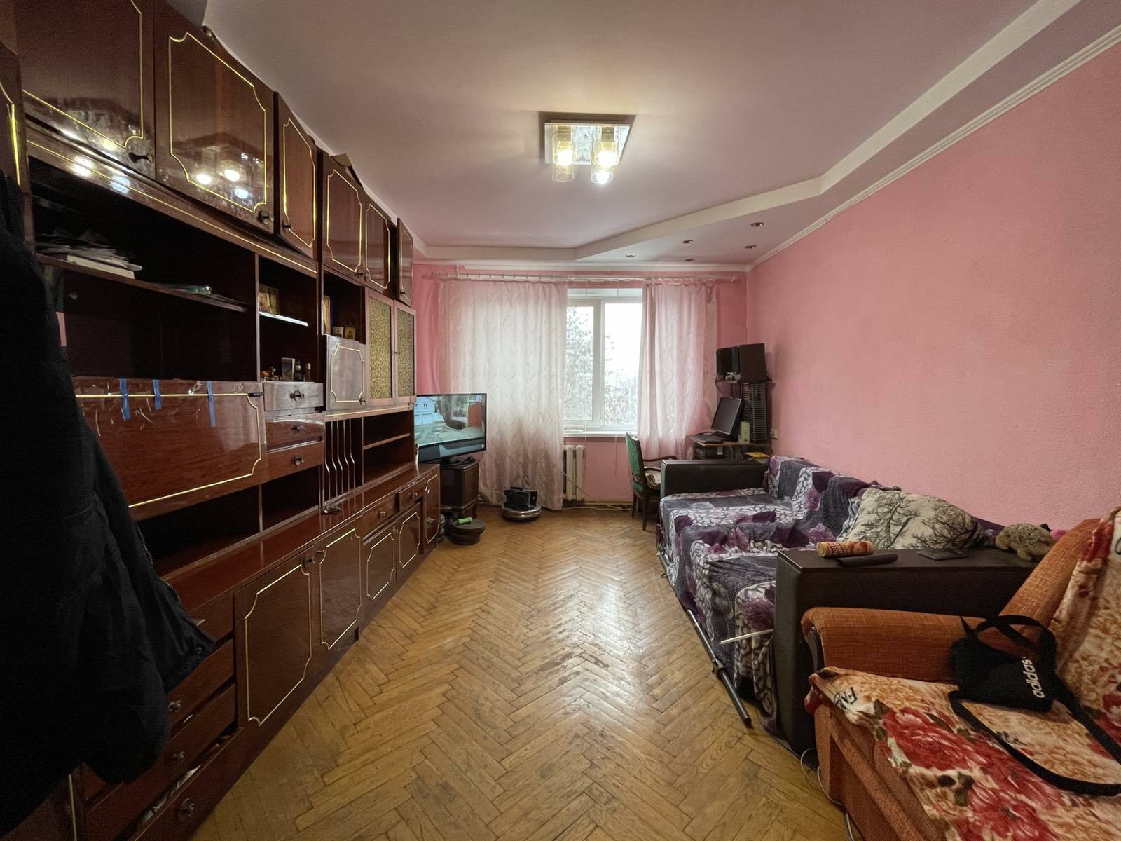 Продажа 2-комнатной квартиры 55 м², Титова ул., 11