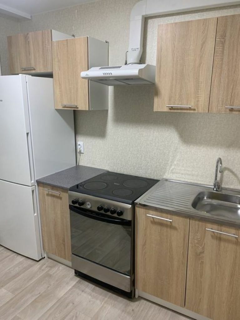 Оренда 1-кімнатної квартири 40 м², Шолохова вул., 23