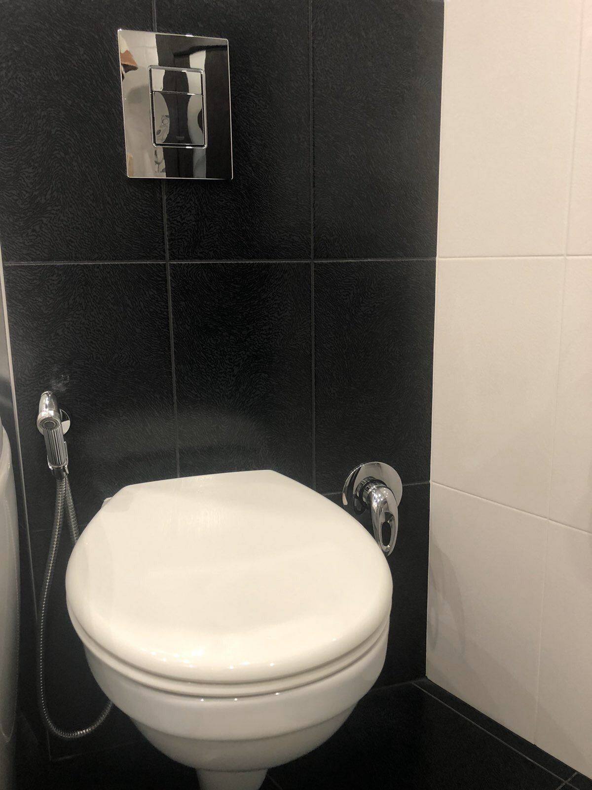 Продажа 3-комнатной квартиры 65 м², Академика Павлова ул., 311