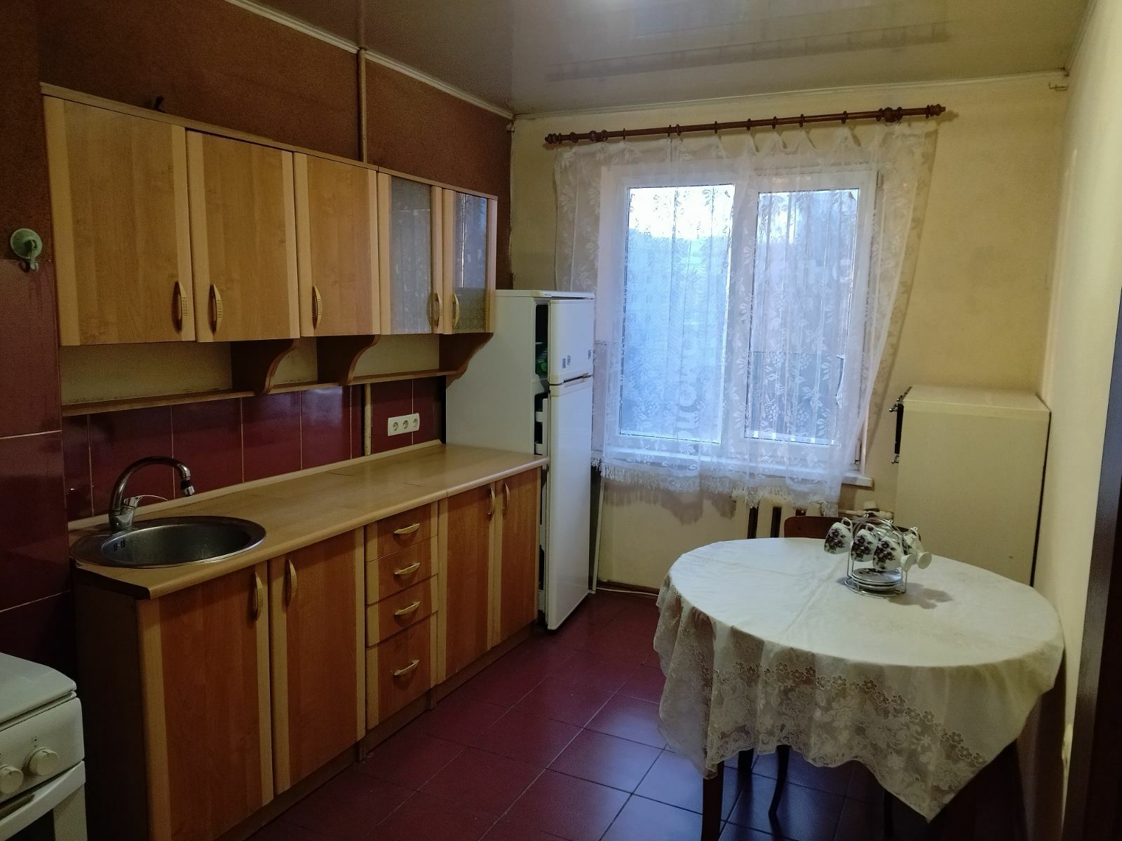 Оренда 3-кімнатної квартири 64 м², Бочарова вул., ДНЕПРОПЕТРОВСКАЯ