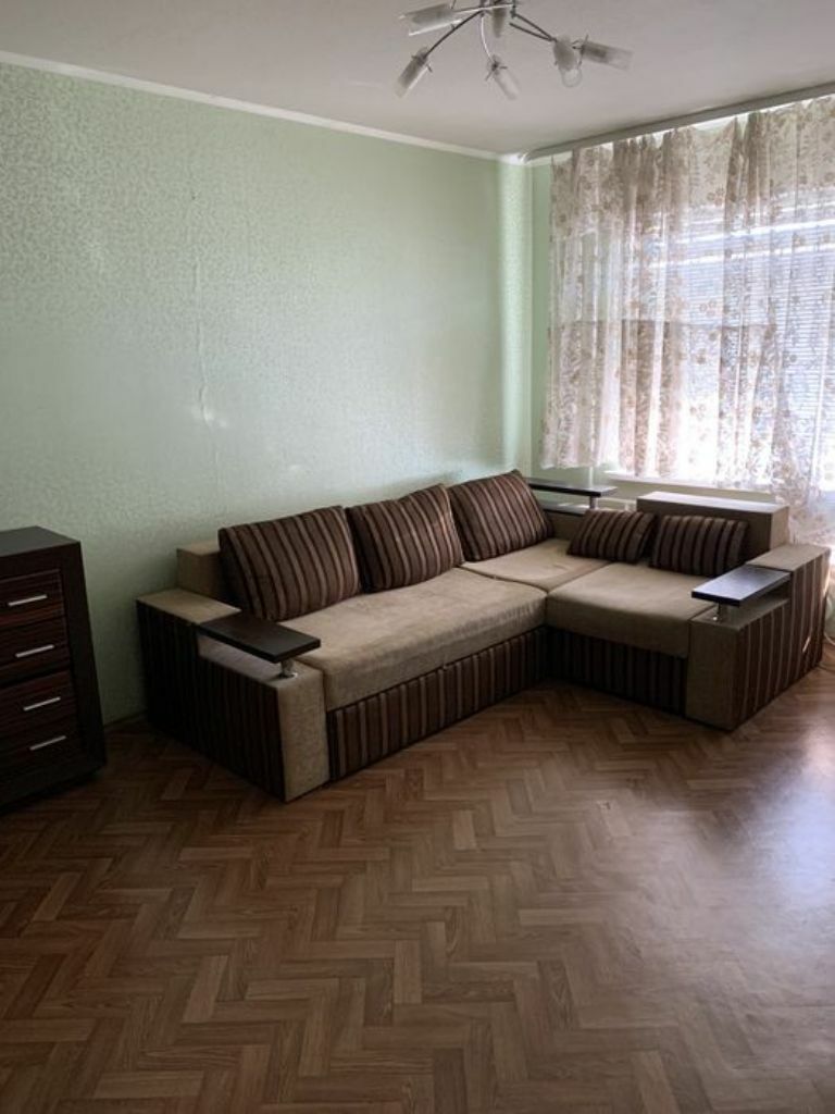 Оренда 1-кімнатної квартири 40 м², Новорічна вул., 75