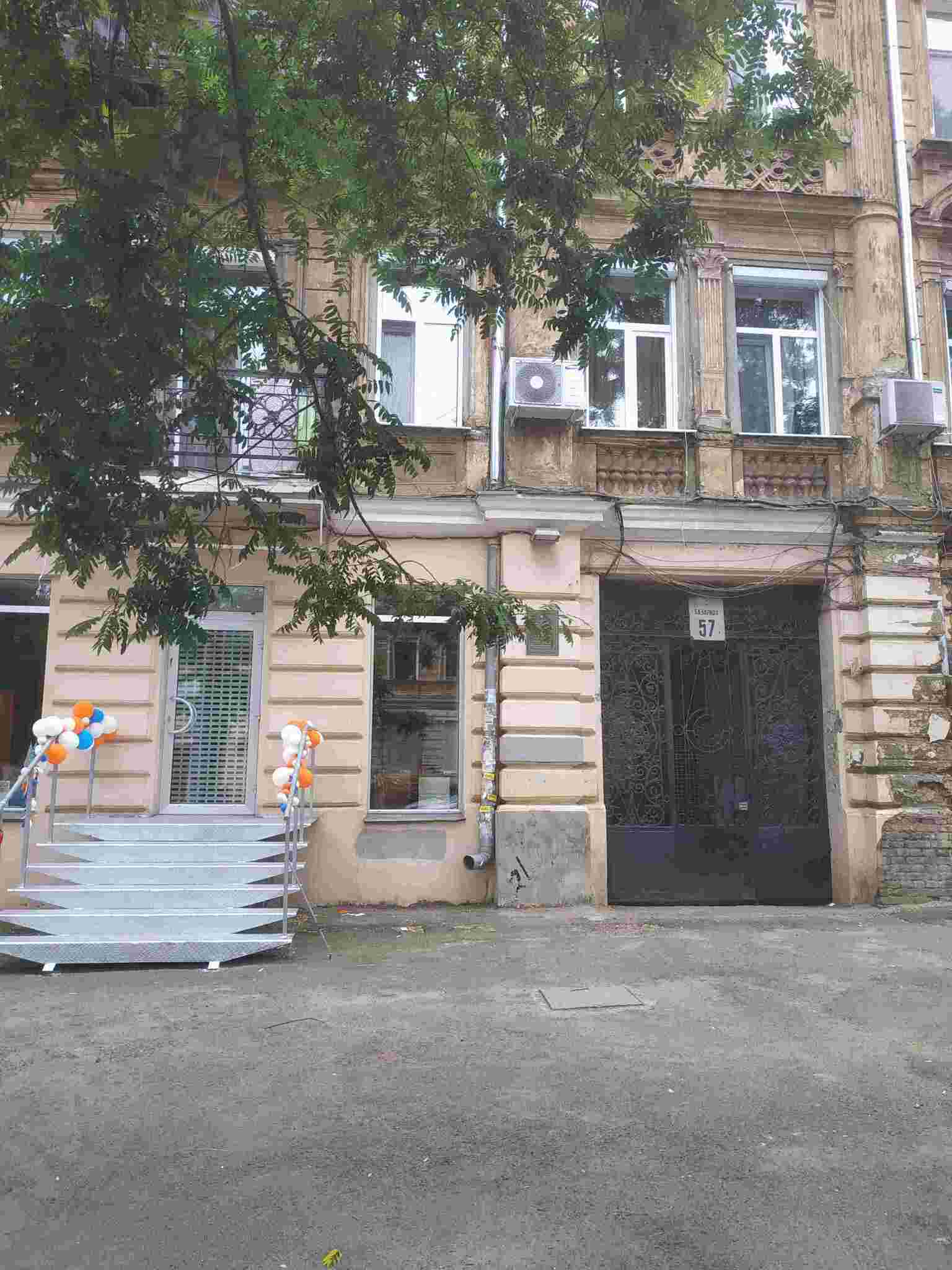 1-кімнатна квартира подобово 30 м², Базарна вул., 57