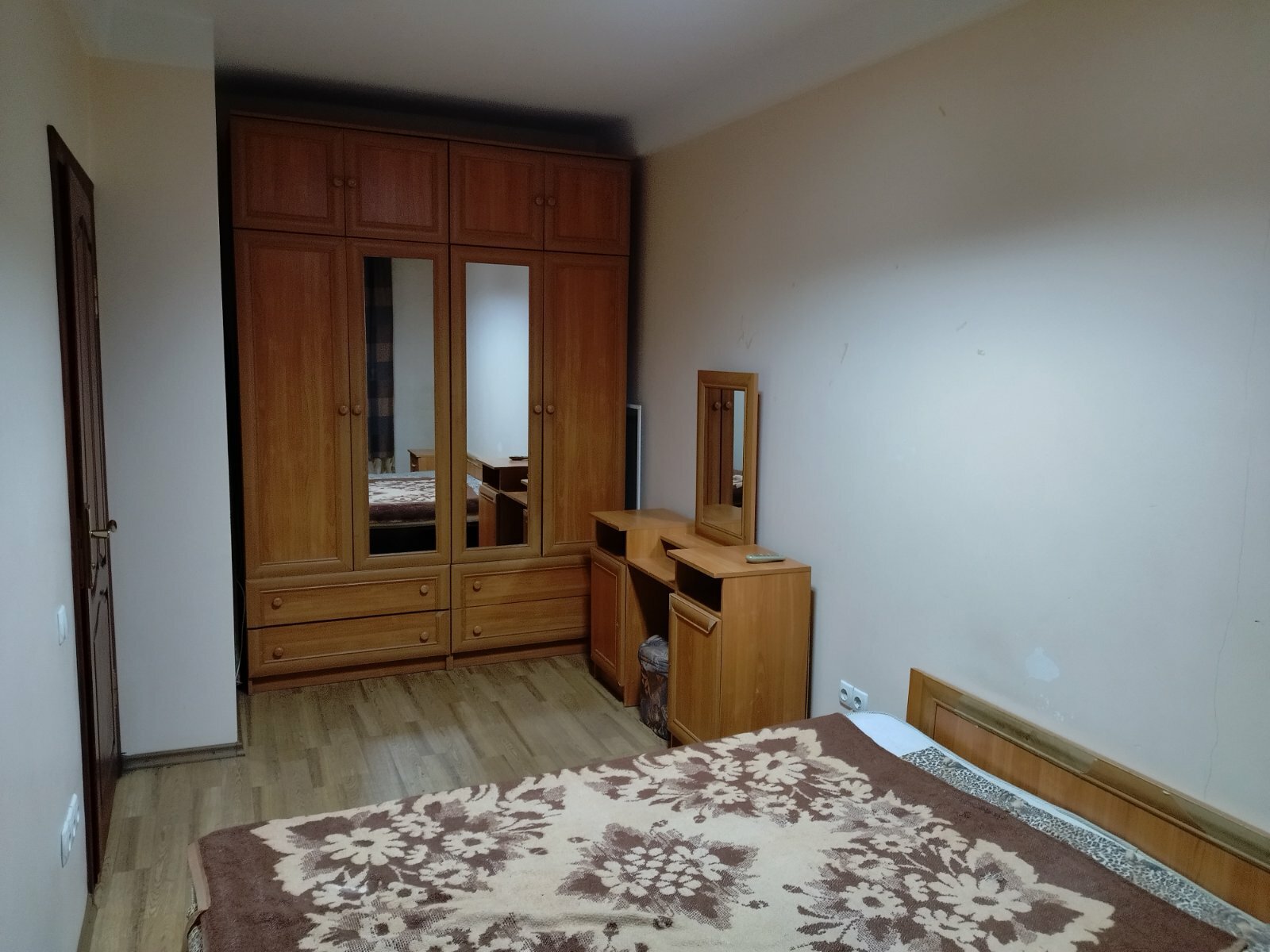 Аренда 2-комнатной квартиры 45 м², Добровольского просп., Бочарова ул., 3/5