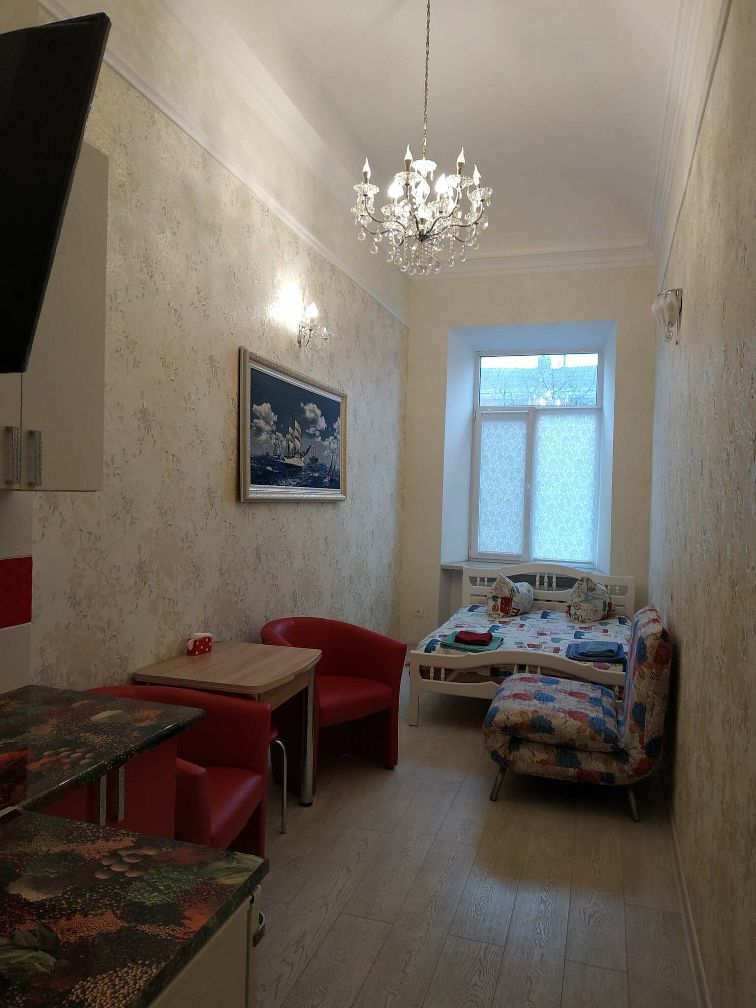 Аренда студии 30 м², Греческая ул., 40