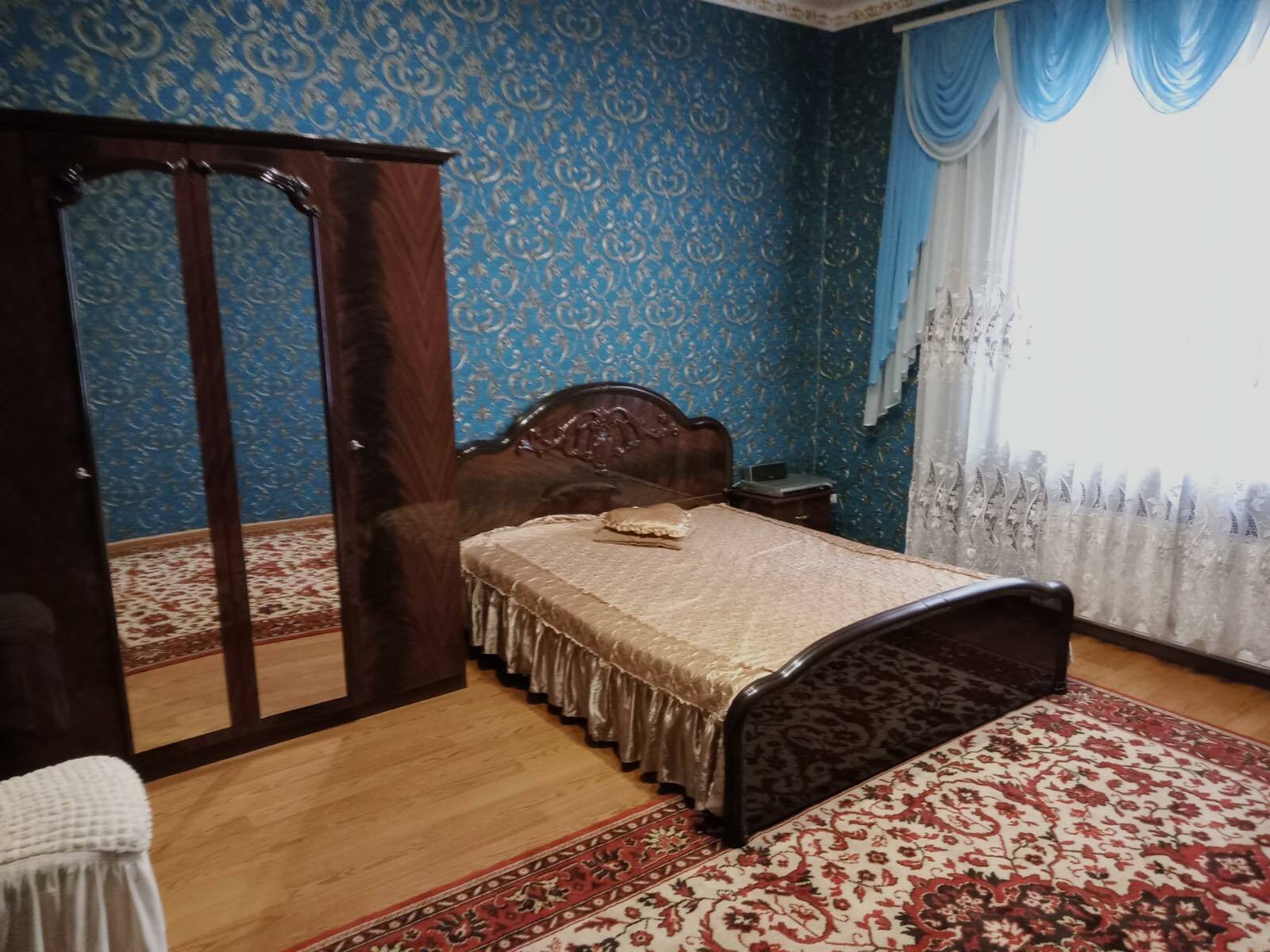 Оренда будинку 140 м², Кузбаська вул.