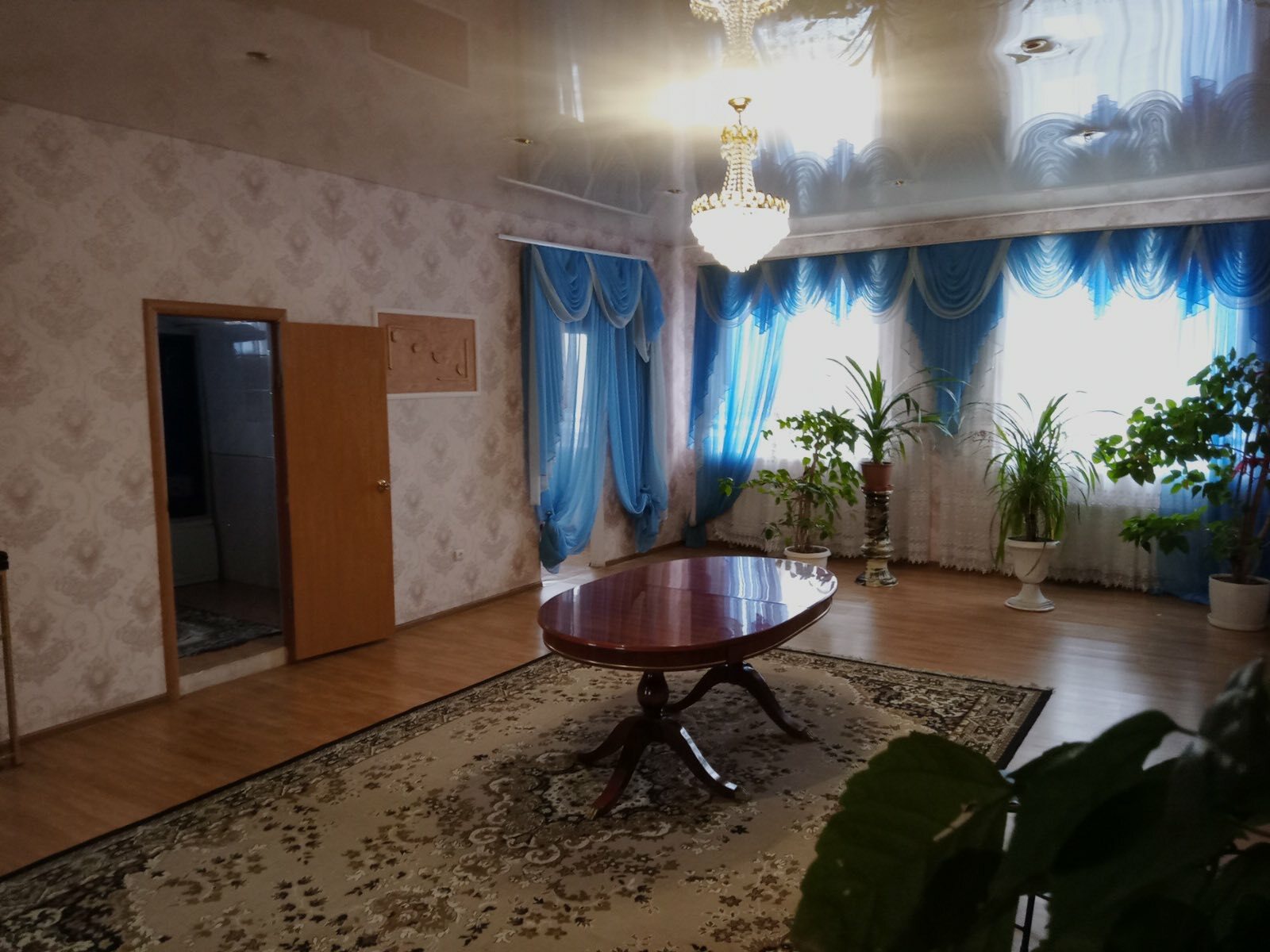 Оренда будинку 140 м², Кузбаська вул.