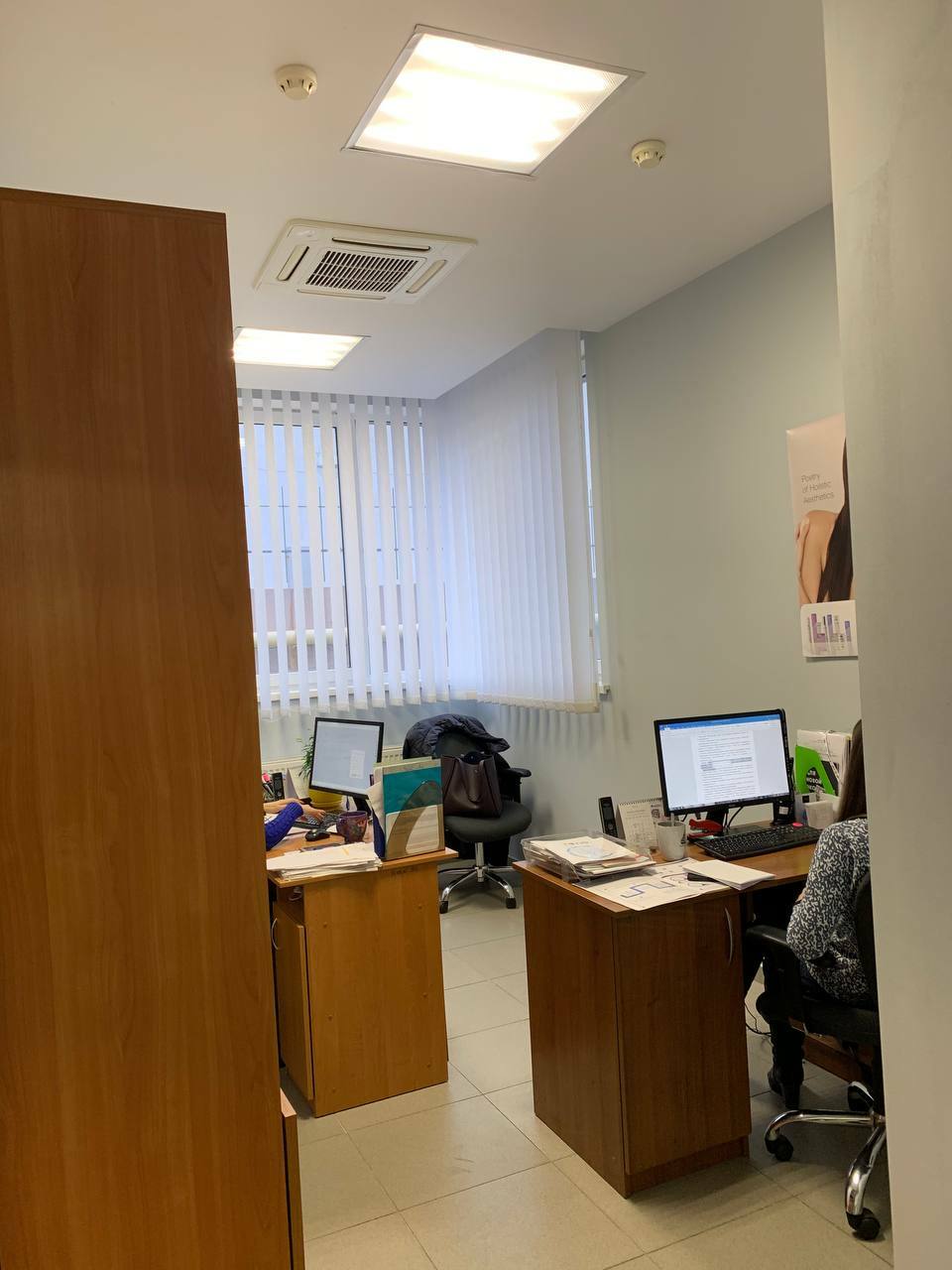 Оренда приміщення вільного призначення 270 м², Середньофонтанська вул., 19Б