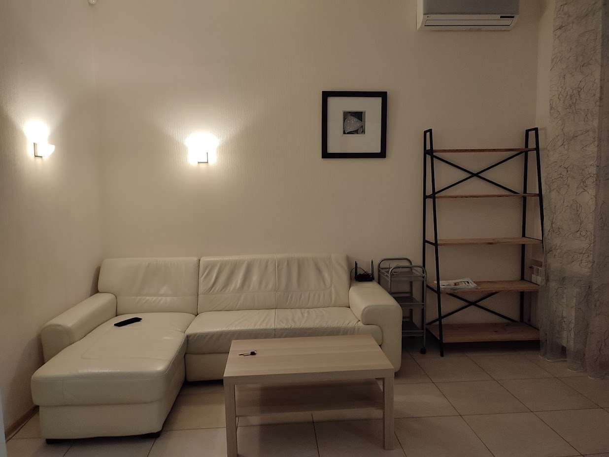 Аренда 2-комнатной квартиры 65 м², Малоподвальная ул., 21/8