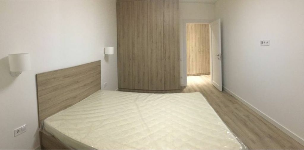 Оренда 2-кімнатної квартири 60 м², Набережна Перемоги вул., 44