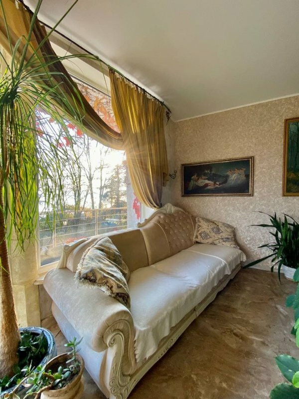 Аренда дома 400 м², Жемчужная ул., 4