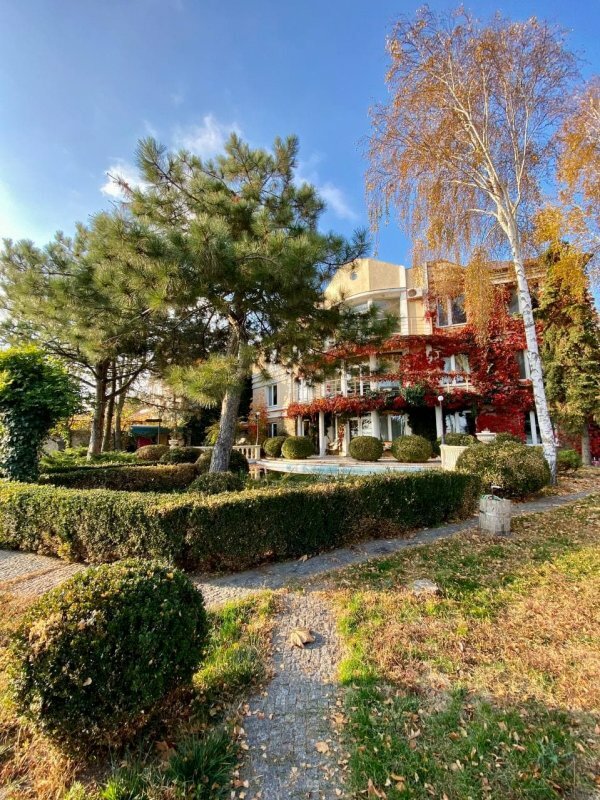 Аренда дома 400 м², Жемчужная ул., 4